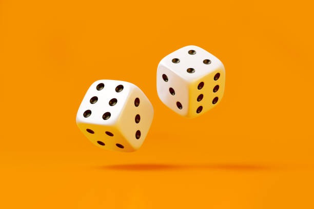 Crash game multiplier climbing on mobile screen